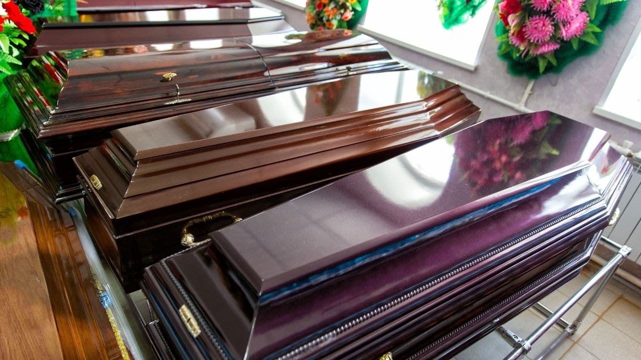 O QUE SIGNIFICA SONHAR COM CAIXÃO?